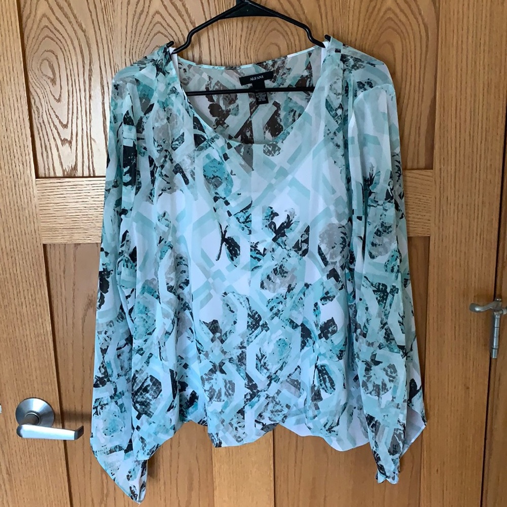 Alfani Blue Blouse with Built in White Tank Size XXL